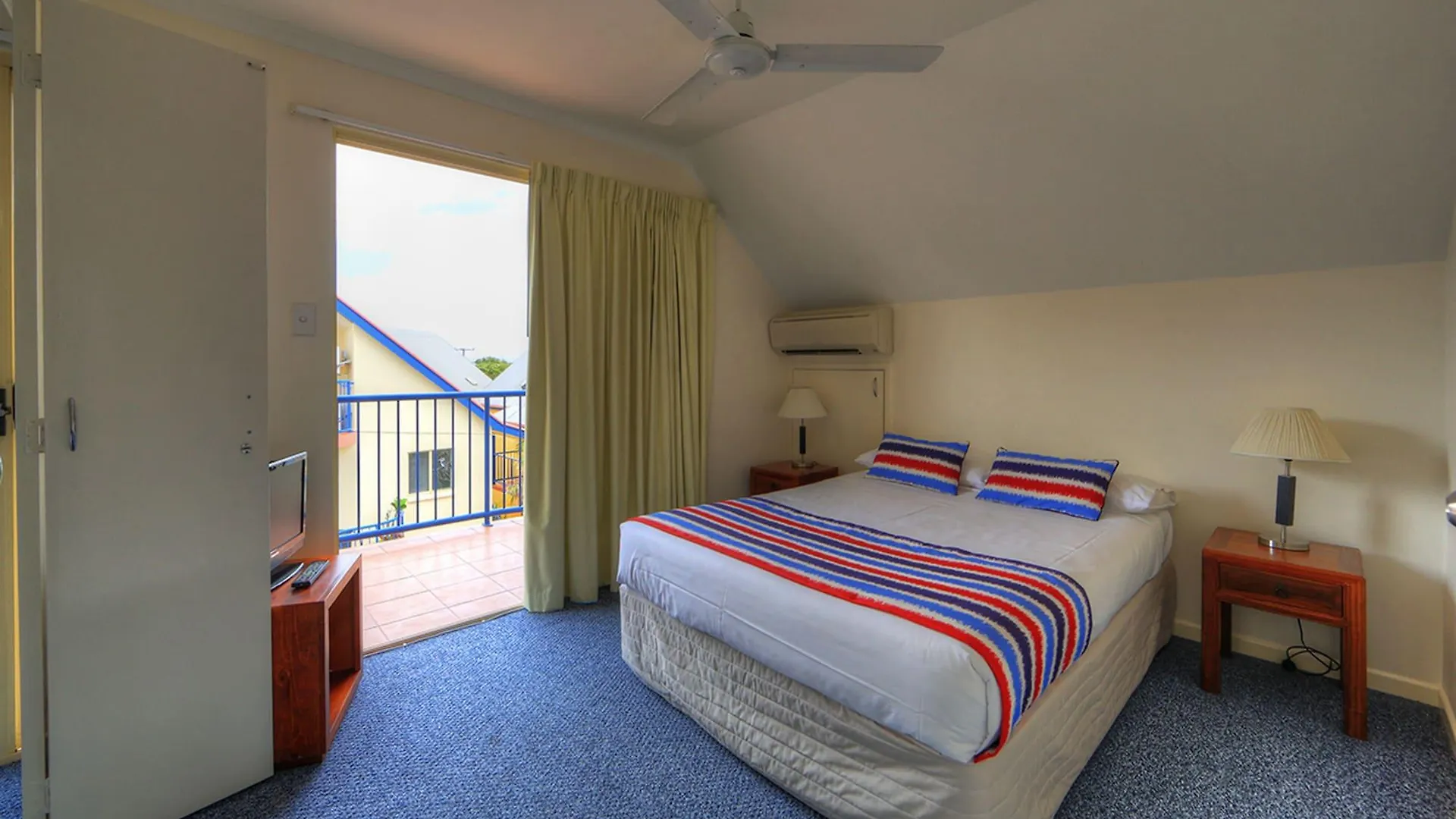 Rainbow Getaway Holiday Apartments Rainbow Beach Australia