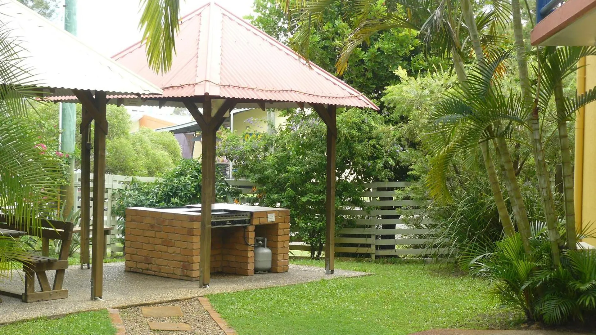 Aparthotel Rainbow Getaway Holiday Apartments Rainbow Beach