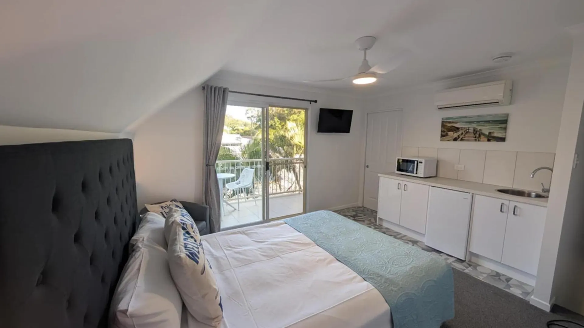 Rainbow Getaway Holiday Apartments Rainbow Beach Australia